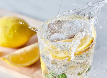 S�dan holder du dig hydreret i varmen🌞