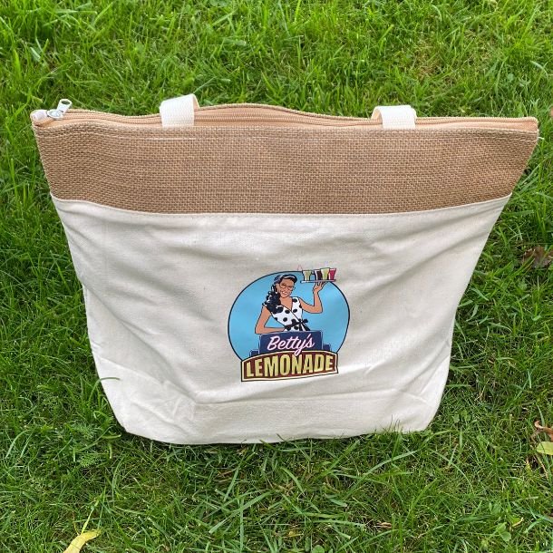 Merchandise; Betty's Lemonade Kletaske