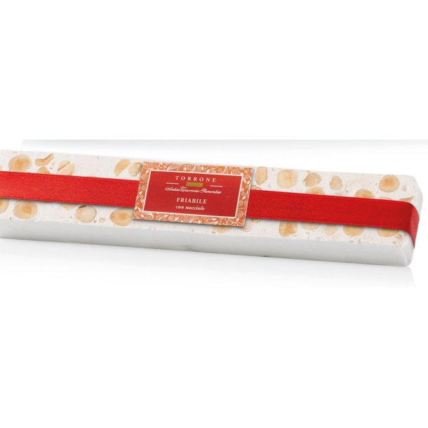 Nougat med hasselndder 